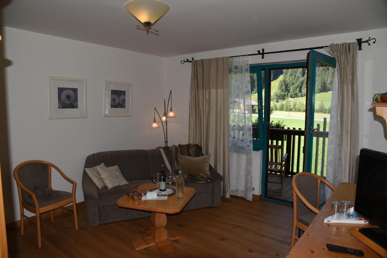 Hotel Laerchenhof 克雷纳尔 外观 照片