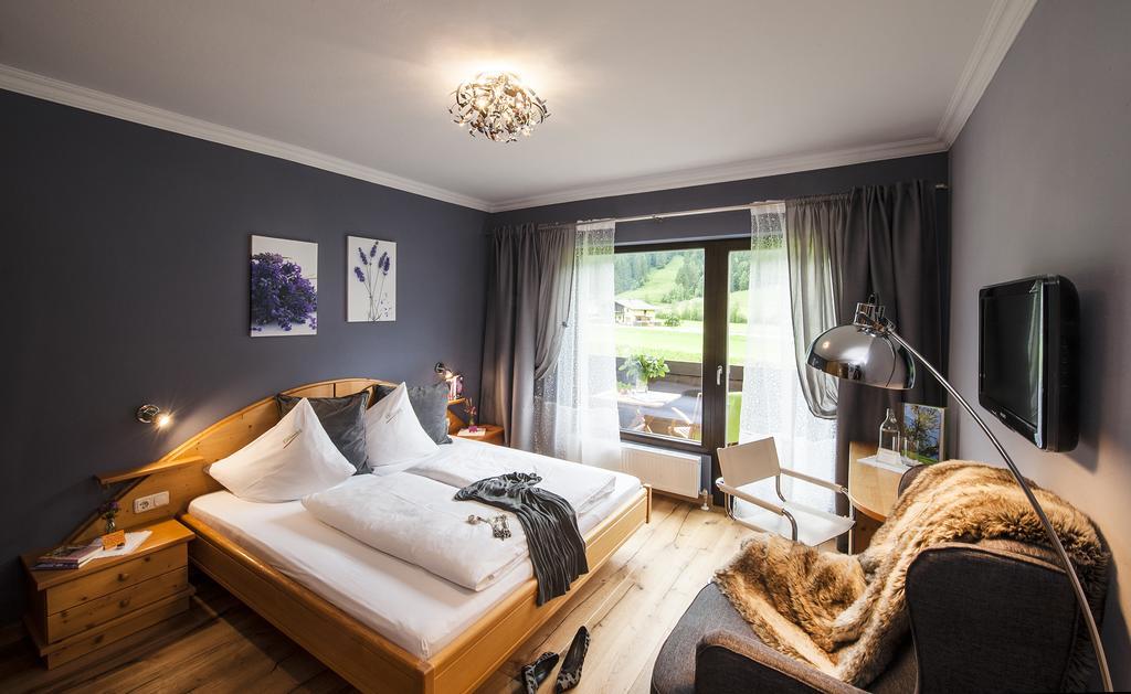 Hotel Laerchenhof 克雷纳尔 外观 照片